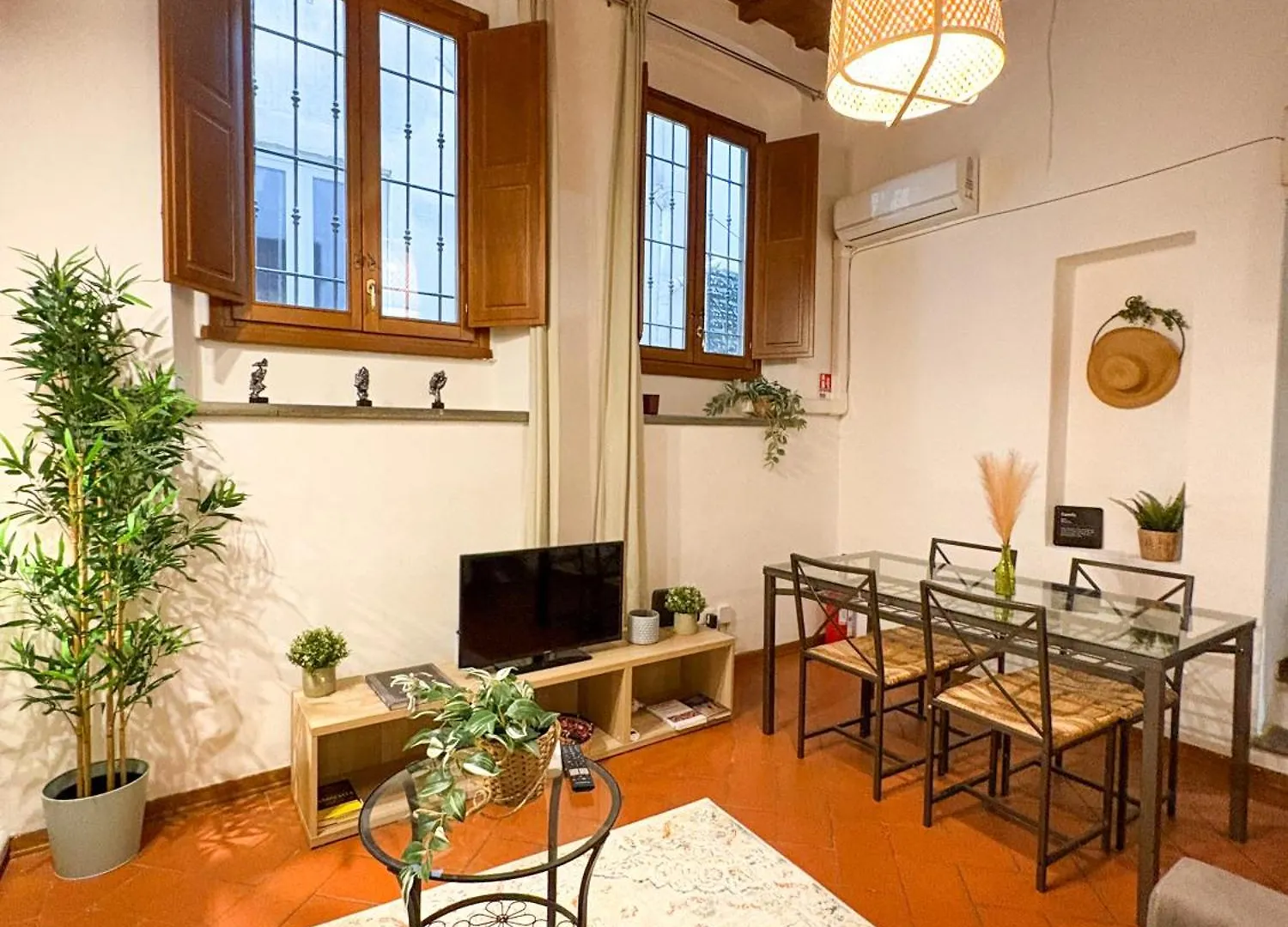 Vinegia N5 - Clemente & Settimo Apartments Florenz Italien